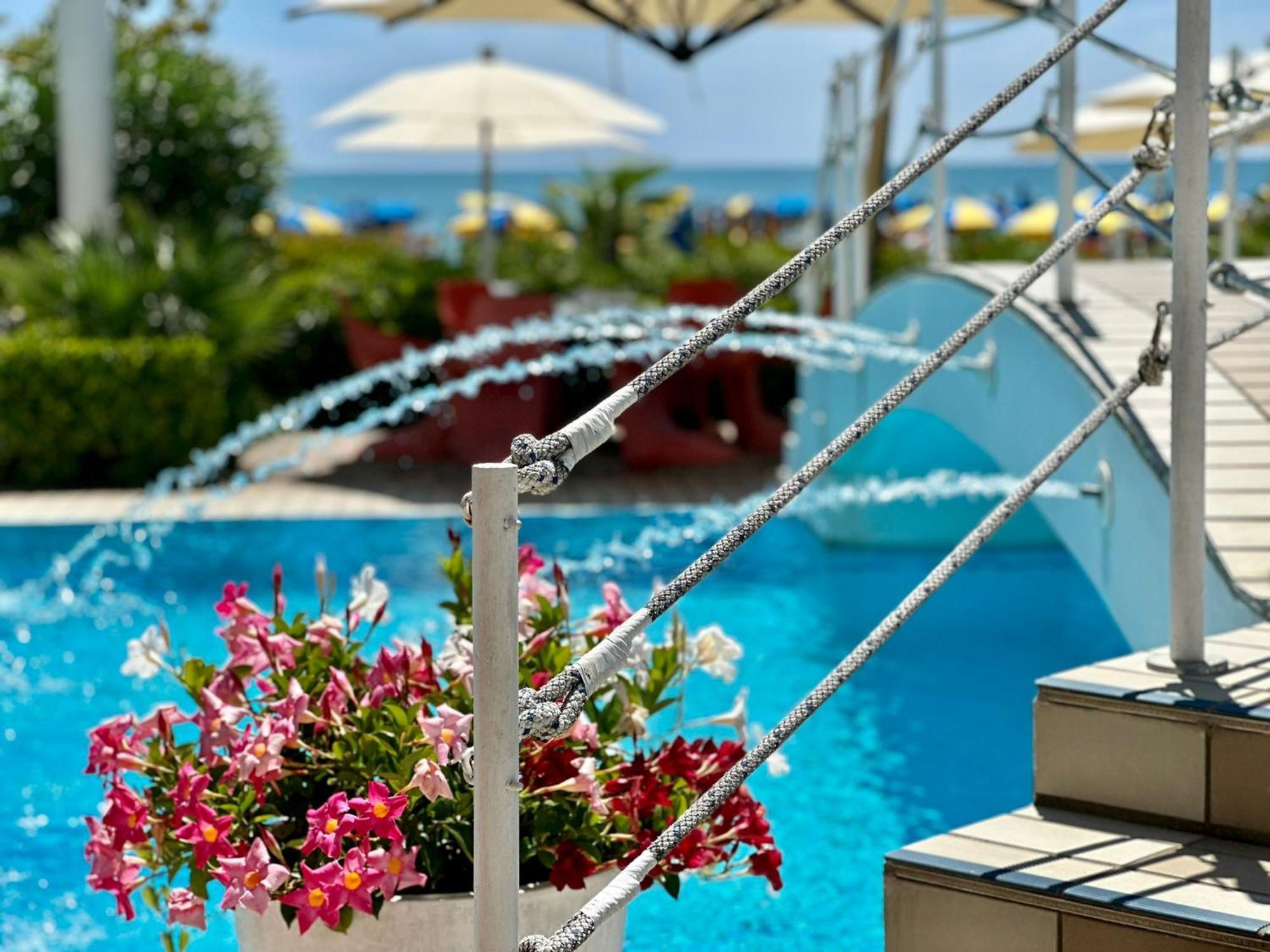לידו די ג'סולו Ruhl Beach Hotel & Suites מראה חיצוני תמונה