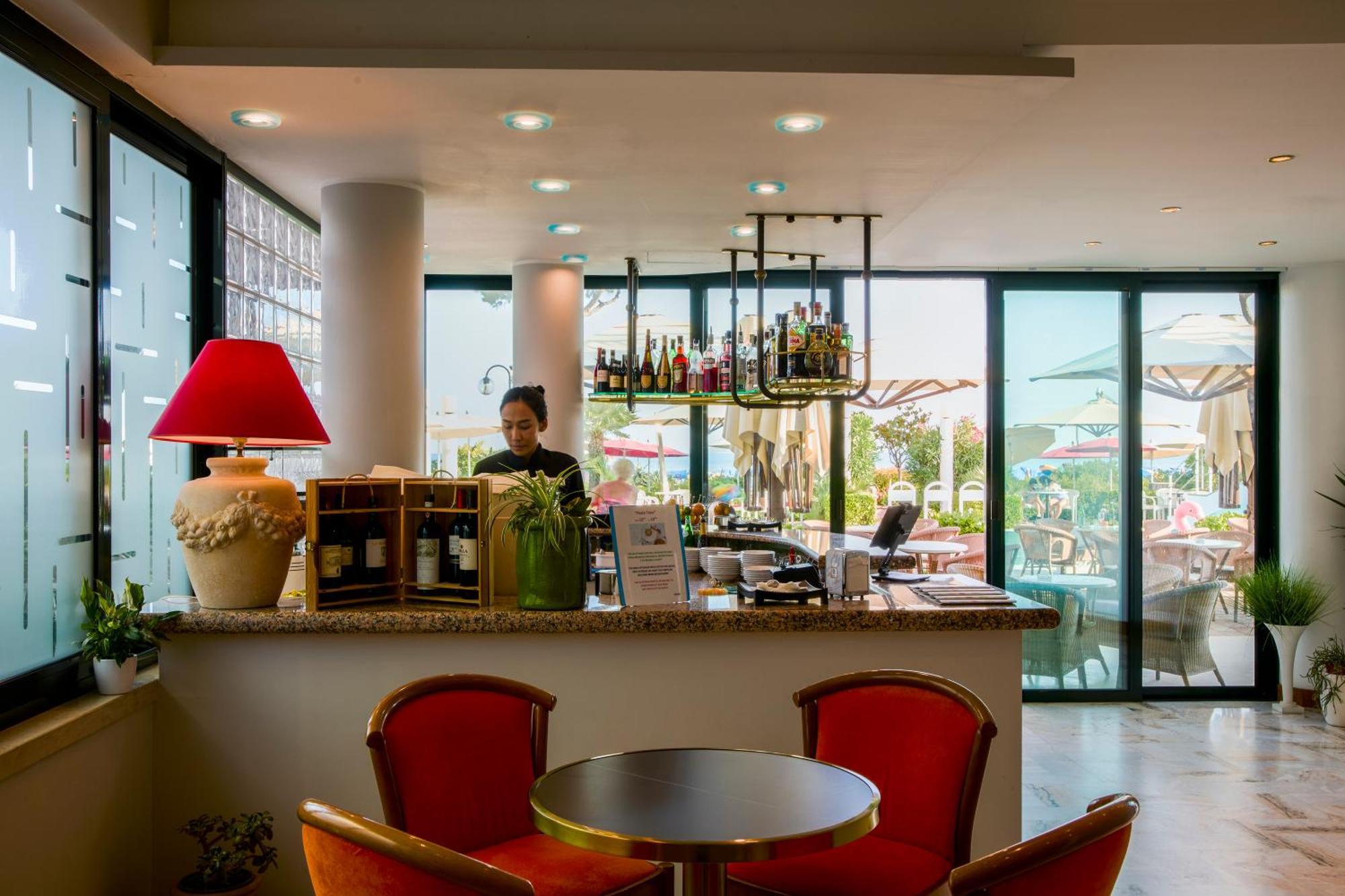 לידו די ג'סולו Ruhl Beach Hotel & Suites מראה חיצוני תמונה